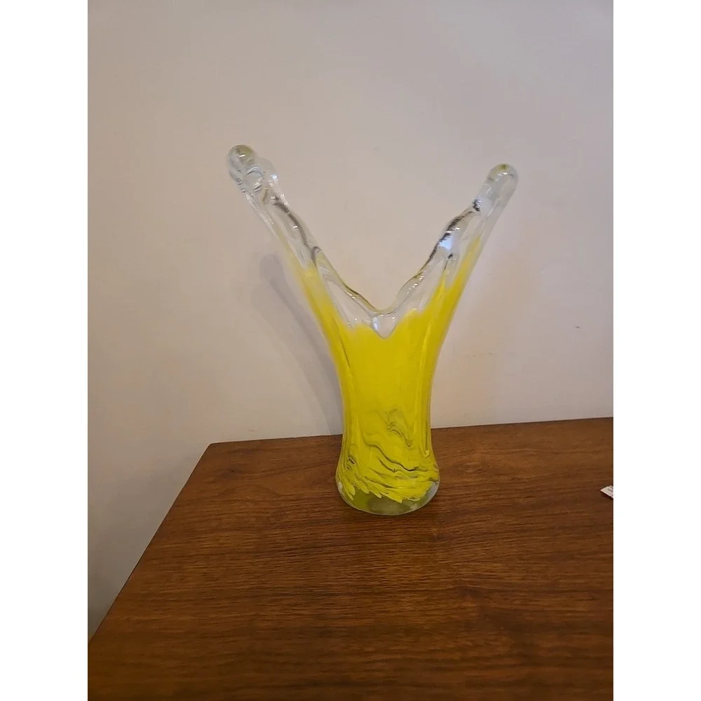 Vintage Dramatic Art Glass Yellow Swirl Swung Wave Vase Clear 11.25in